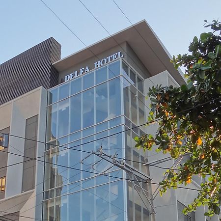 Adelfa Hotel Cebu Exterior foto